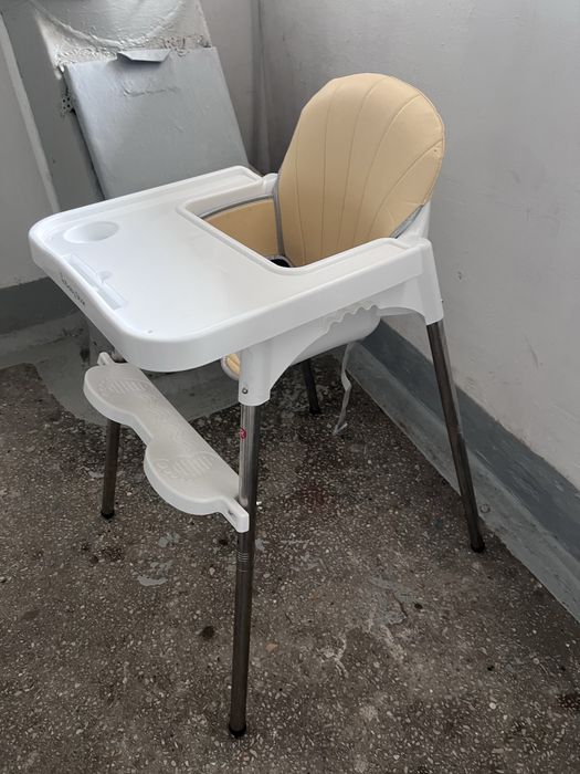 Продам детский столик с креслом