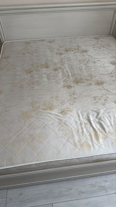Продам матрас б/у