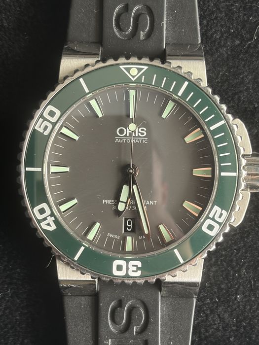 Oris Aquis Date Automatic 43mm – Full Set