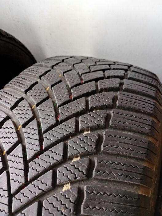 Bridgestone 2бр.205/50/17 дот1324
