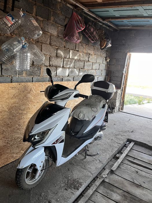Продам скутер на ходу