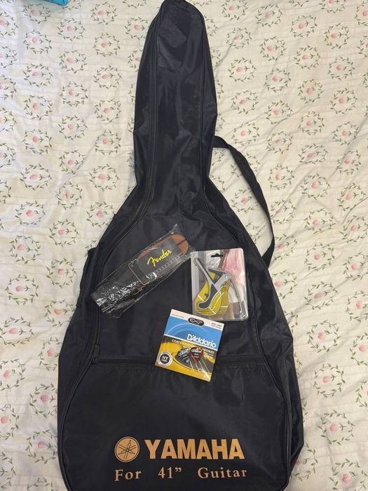 Гитара новая с набором