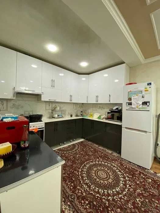 С3 Срочно  Продаётся участок Мирзо-Улугбекский р-н Ул Амир темур