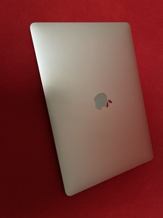 MacBook Air 13, M1