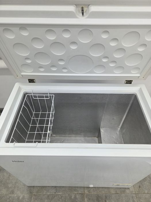 Продам морозильник