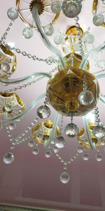 Срочно срочно хрустальная люстра. Чехия