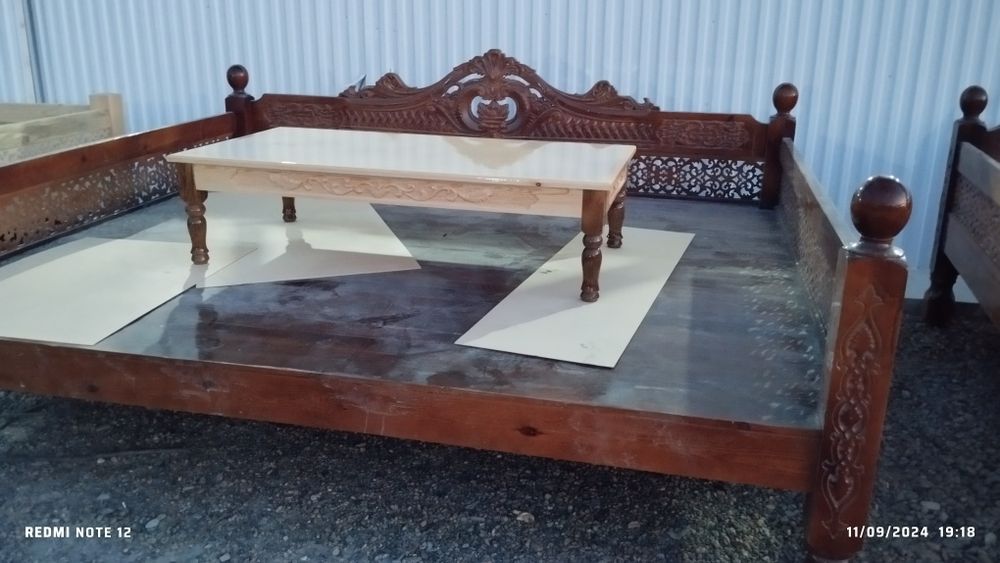 Xontaxtalar kravat lar oʻymakorlik