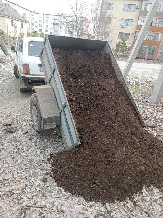 Доставка Навоз,биогумус,чернозем.Цены разные.
