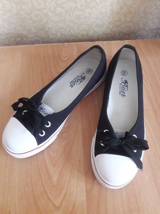 Кеды -балетки классные