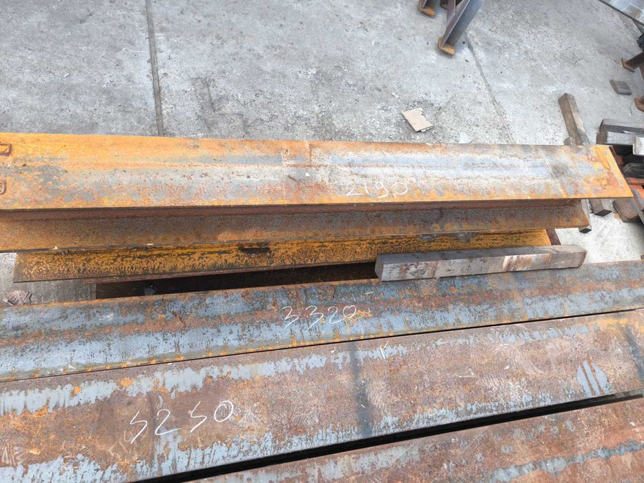 Profile HEB 400 și HEB 240