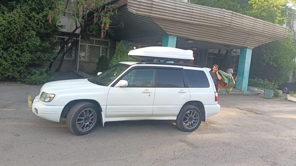 Продам автомобильный бокс