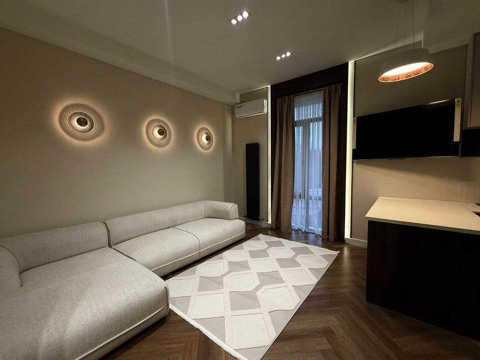 Продается 3/2/8 в ЖК "Caravan Avenue" Буюк Ипак Йули метро 60 кв2 (R)