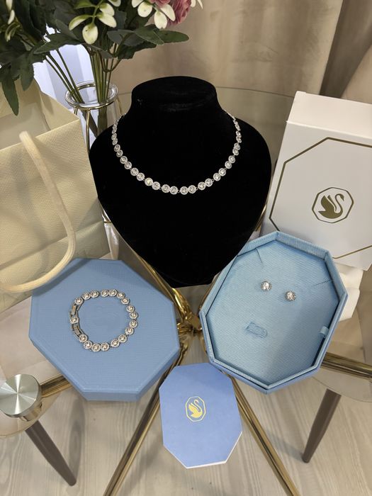 Set swarovski baby blue