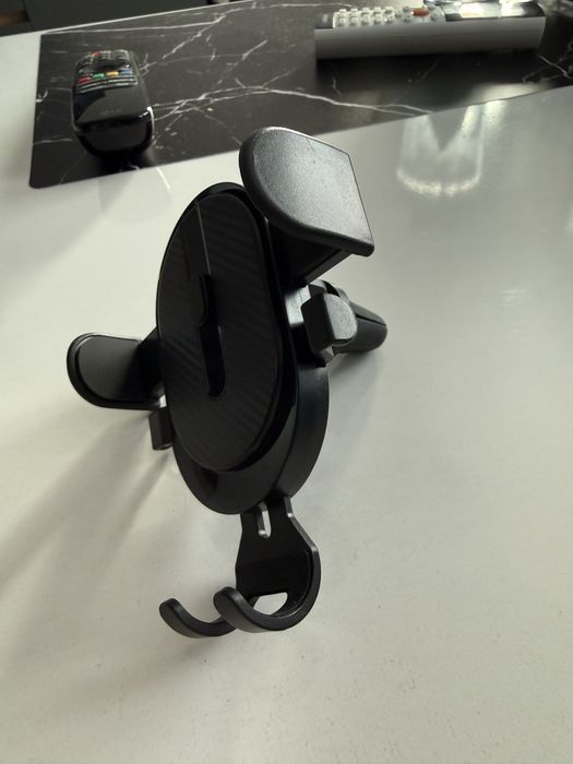 Стойка за телефон за автомобил