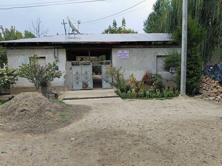 6 сотик 4 хонали ховли сотилади 60 000$