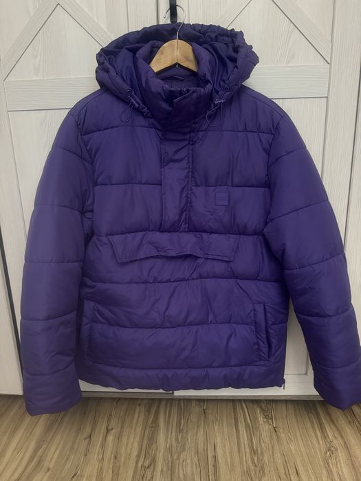 Куртка женская , спортивная