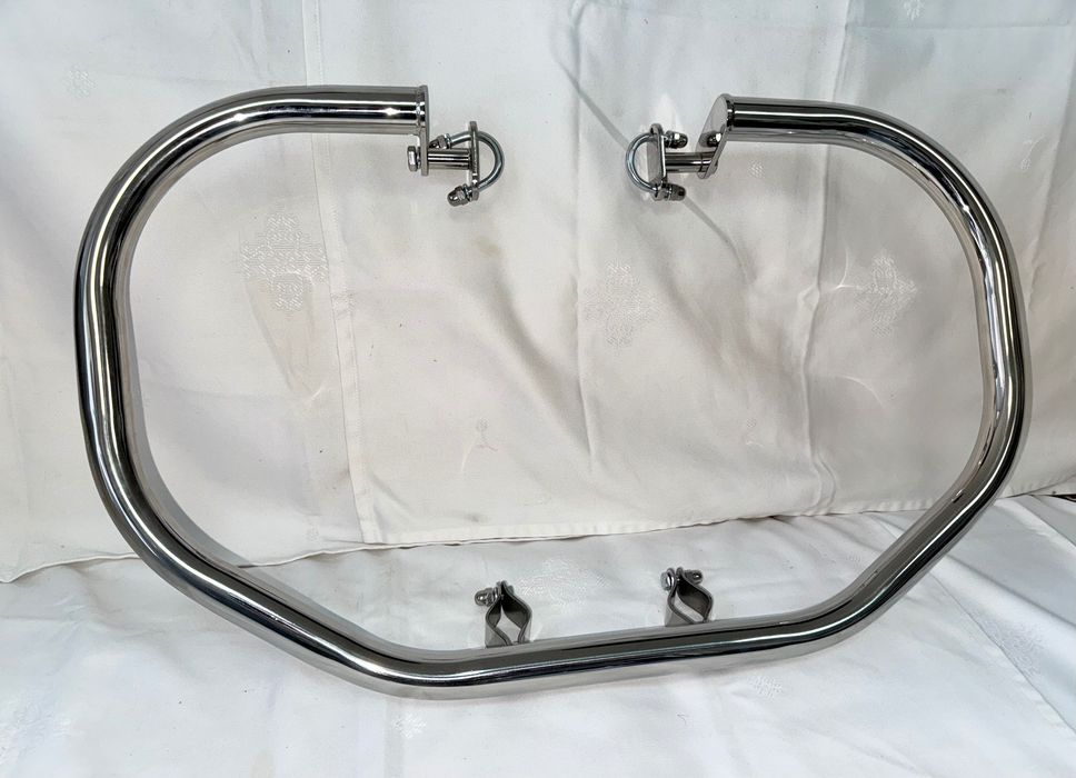 НОВ ролбар / crash bar за Suzuki Intruder VS 800 / 750 / 600