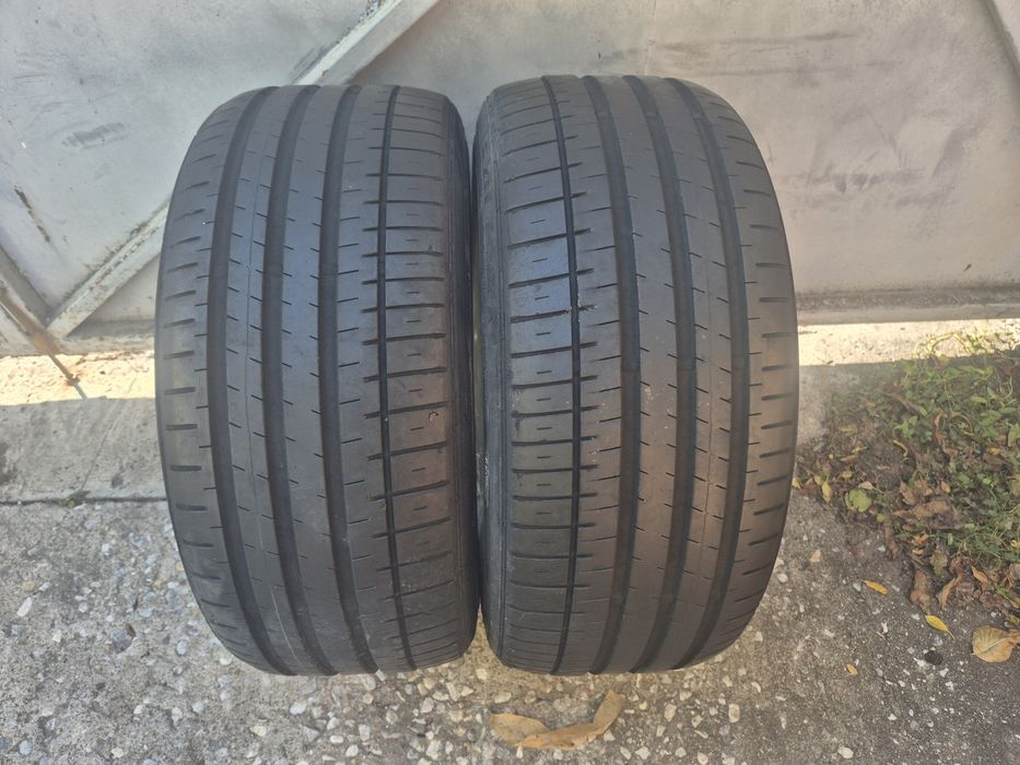 2бр летни гуми Фалкен/ 245-40-19/2018г/5мм грайфер/ Ръмфлат/ с борд/