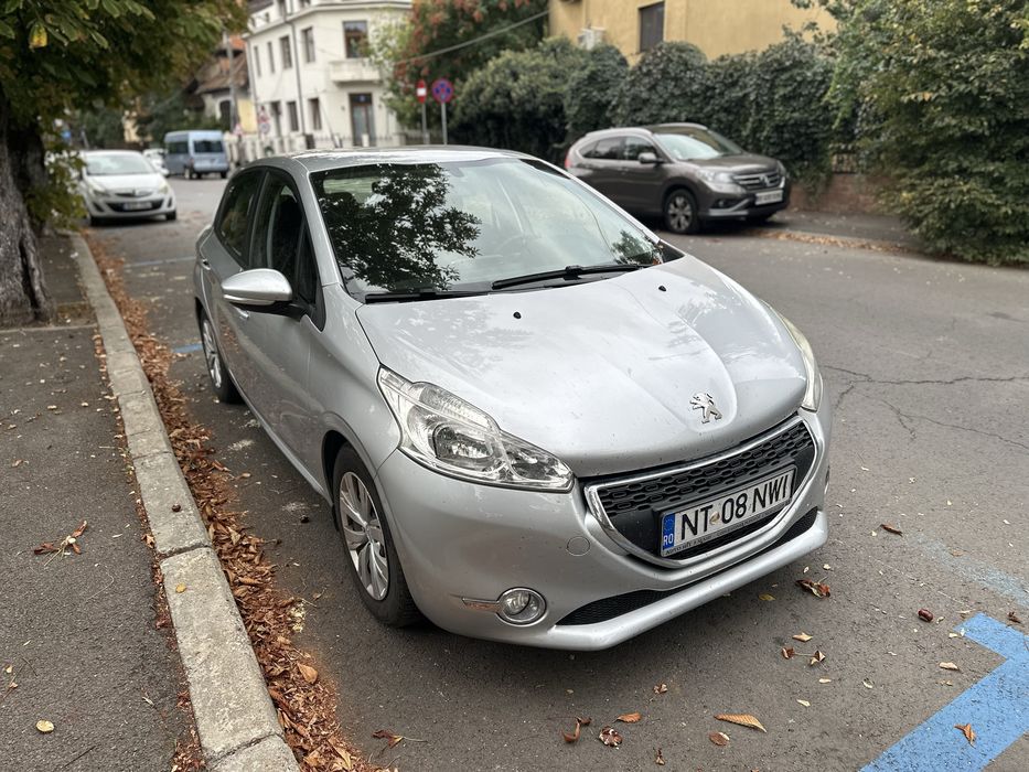 Peugeot 208 – 1.4 HDi - 2012