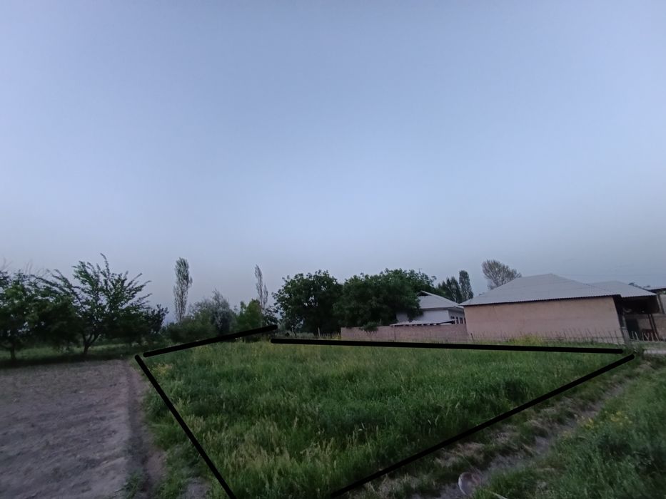 6 sotixli yer uchaskamiz sotiladi