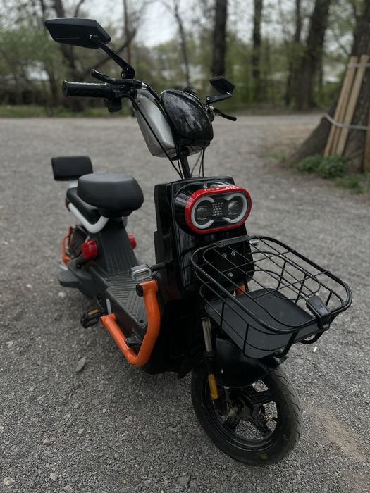 Продою скутер танк ухожы отличным техническом состаяние