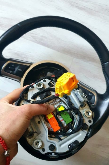 Скосен мулти волан S3 8P с алуминиеви пера