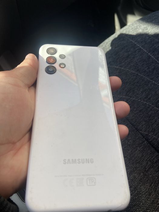 Самсунг А 10