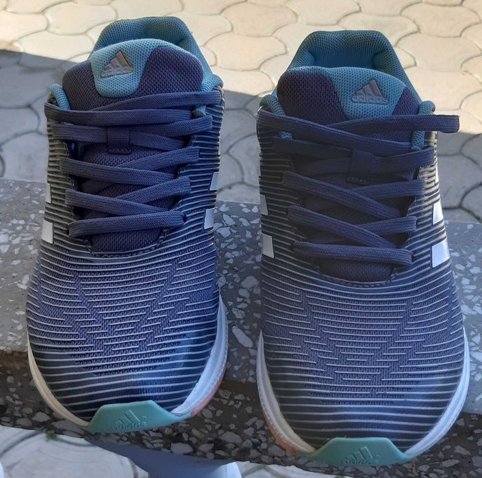 Adidas original nr 40