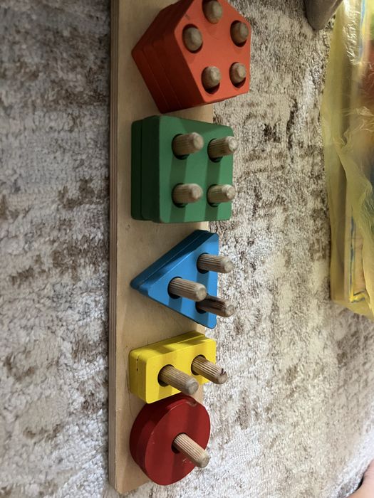 Развивающие игрушки