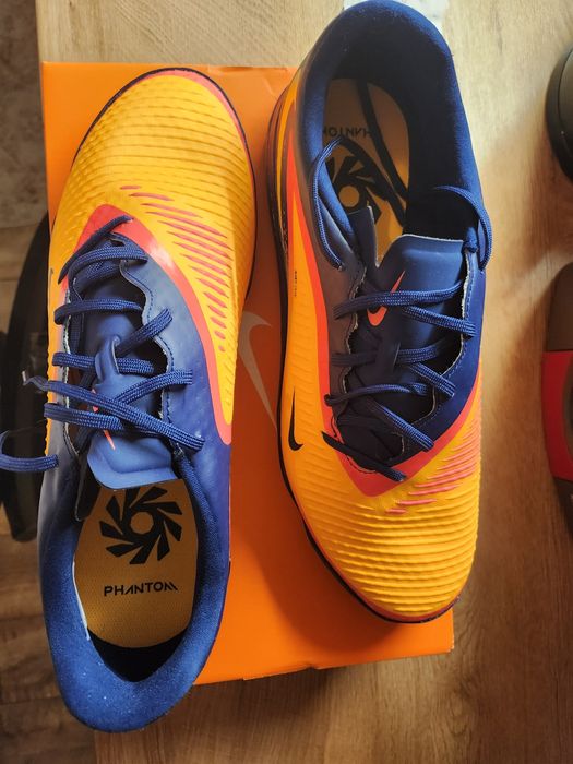 Бутони Nike Phantom 6 Erling