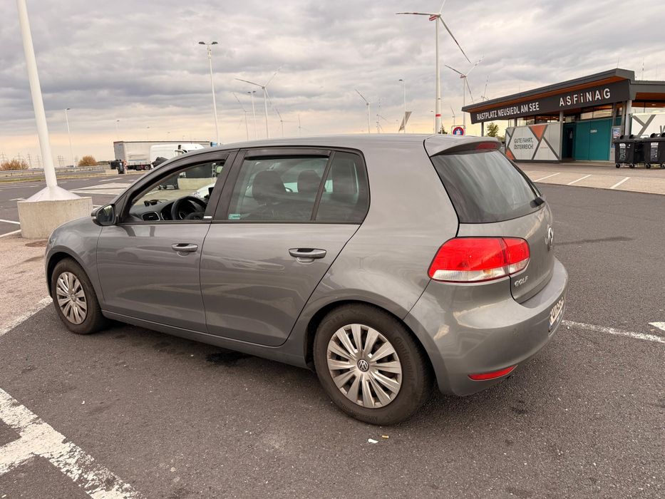 Volkswagen Golf 6 Style 1.6 TDI – 105 CP – 2011