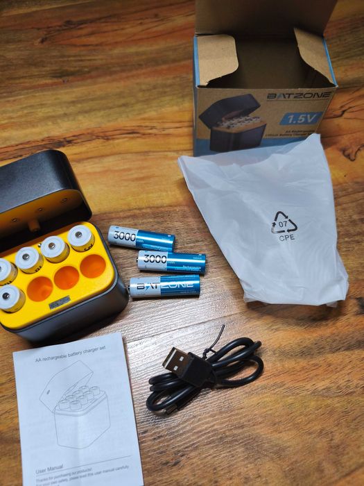 НОВИ акумулаторни AA батерии, 8 броя, 1600 цикъла, 1.5V 3000mWh...