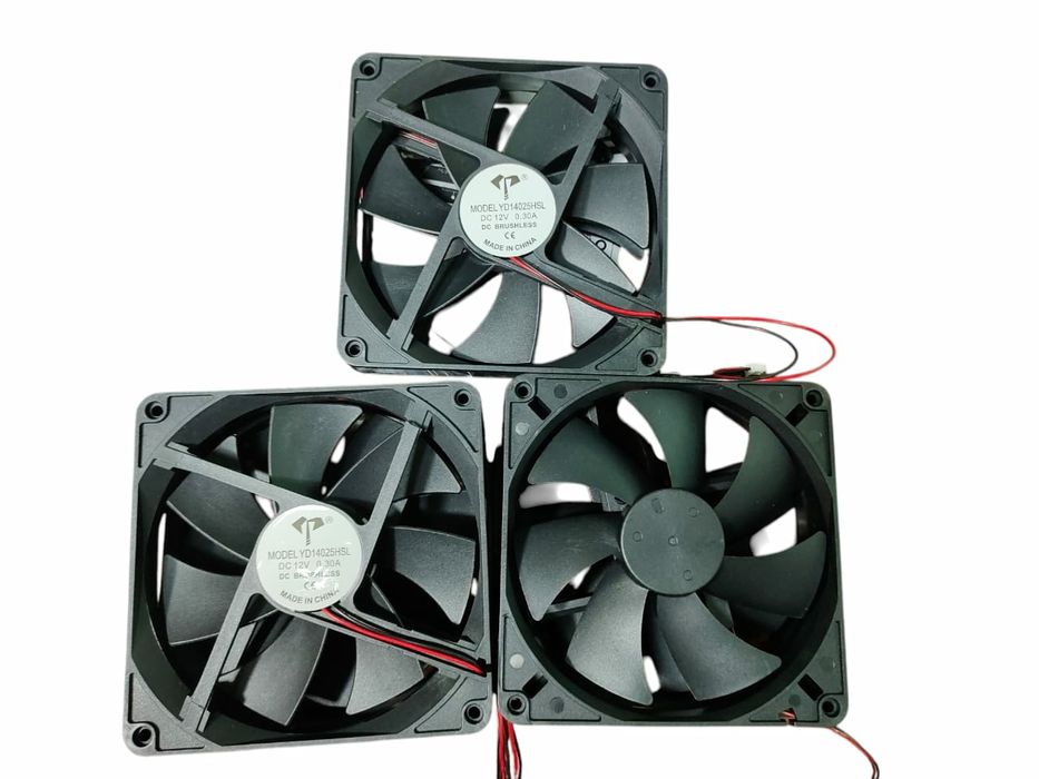 Кулеры 140х140х25мм 12 вольт