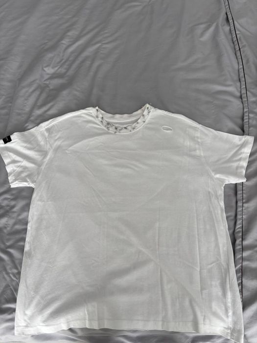 Tricou Dystrupt handmade