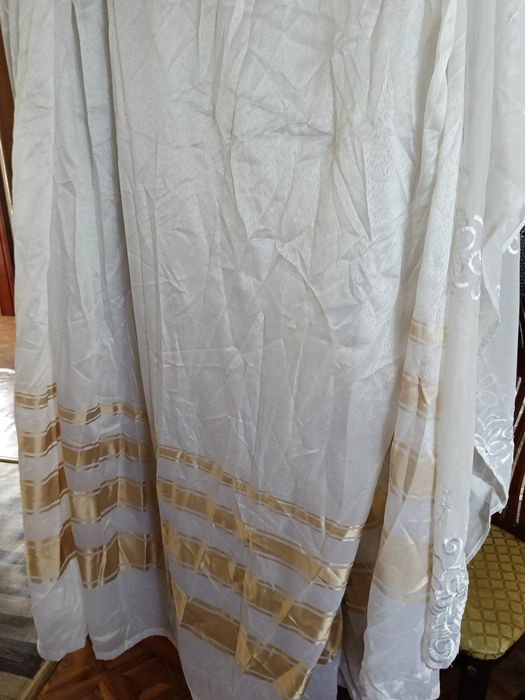 Шторы и тюли порьтеры