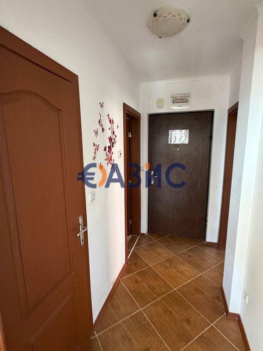 Продава се Тристаен апартамент в с. Кошарица, Област Бургас - 94 кв.м за 483 €/кв.м - Снимка #1