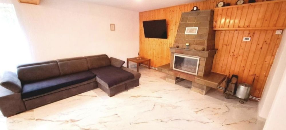 Inchiriere casa termen lung