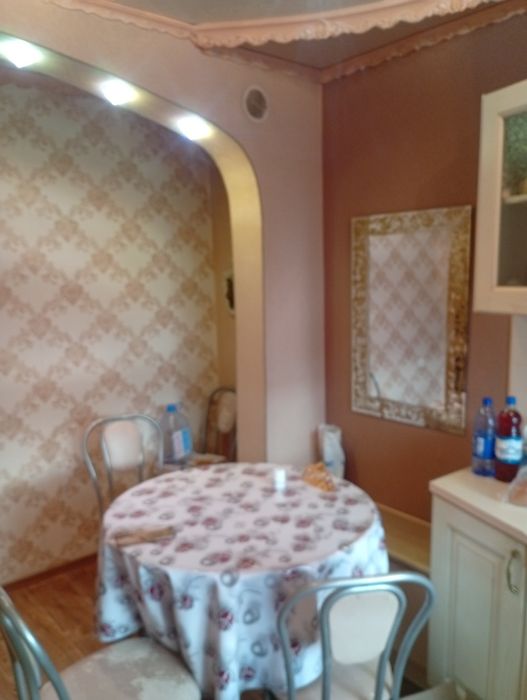 3 ком стадион Карасай, бассейн Дельфин. 170+