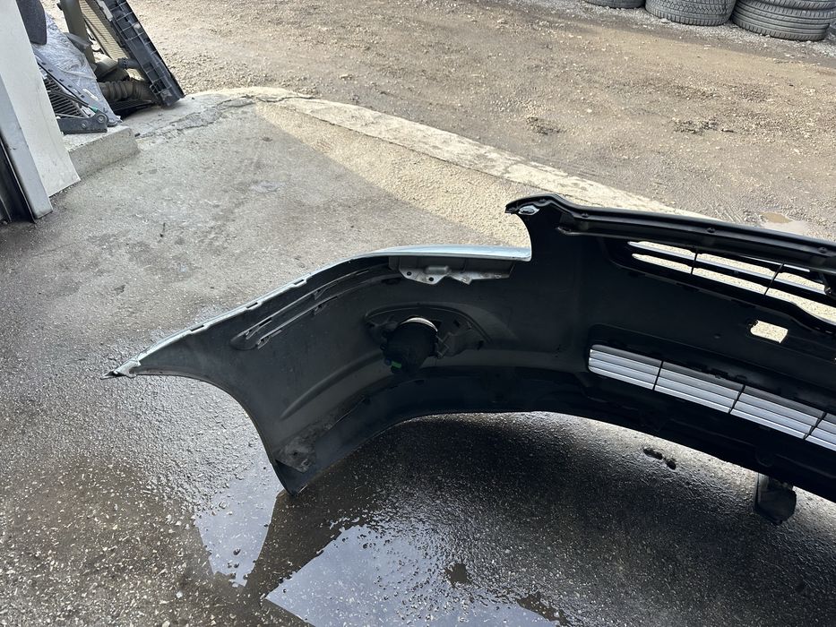Предна броня комплект за Тойота Авенсис T25 facelift