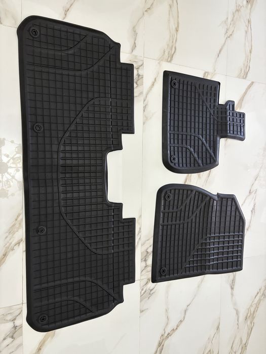 Продам комплект поликов на Li L7