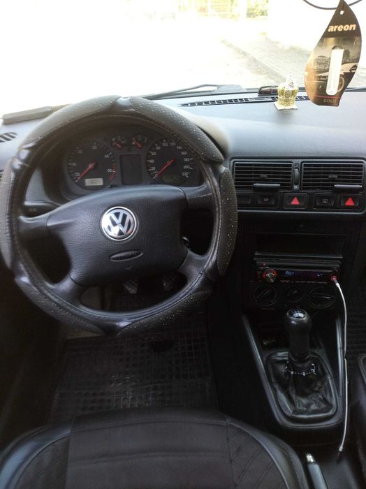VOLKSWAGEN Golf 0 — imagine 4