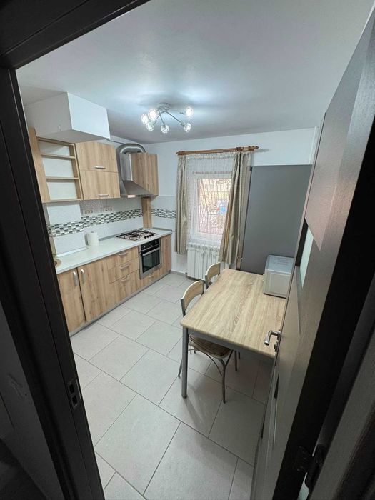 Proprietar Inchiriez Ap 1 Camera Zona Piata Alba Iulia