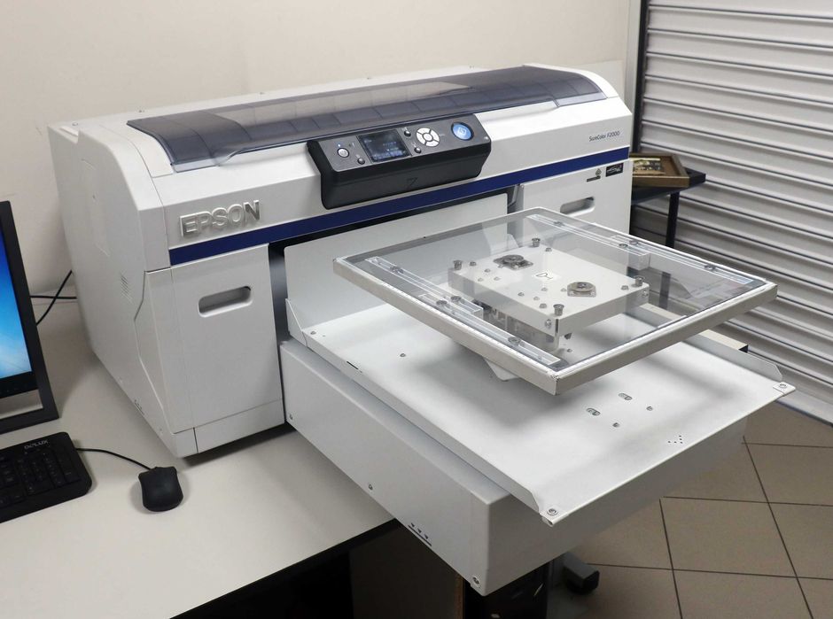 Принтер за директен печат върху текстил Epson SureColor F2000
