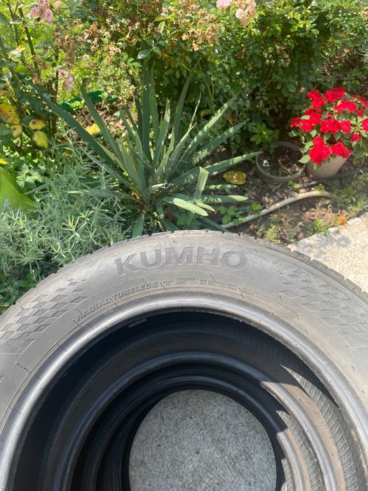 Set 4 Anvelope Vara Kumho 205/60