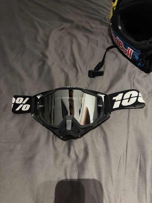 Casca enduro Red bull + ochelari 100%