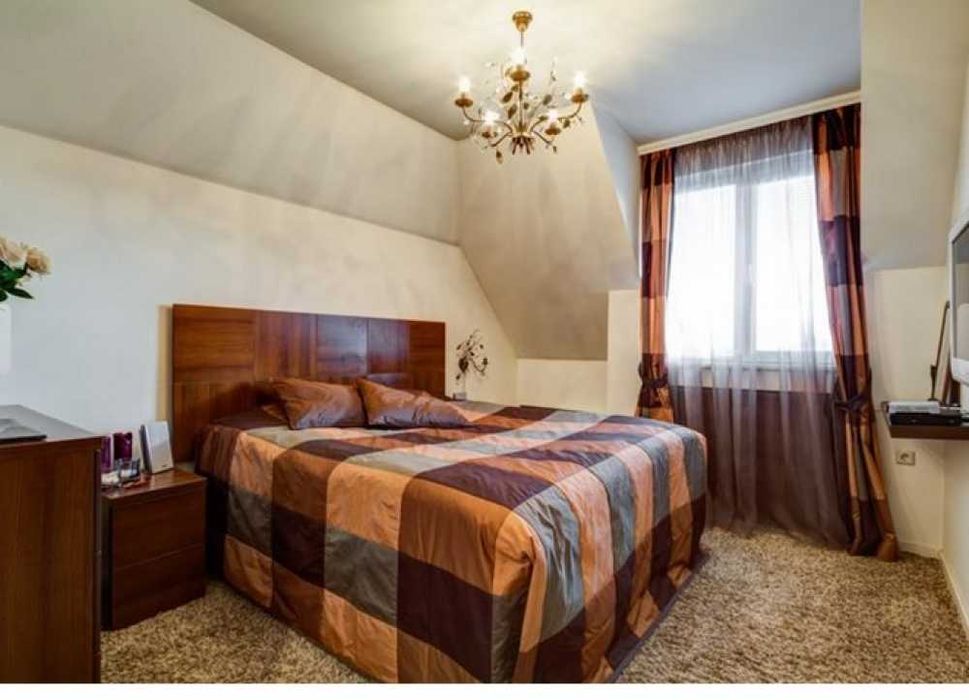 Продава се Тристаен апартамент в София, Бояна - 105 кв.м за 1905 €/кв.м - Снимка #3