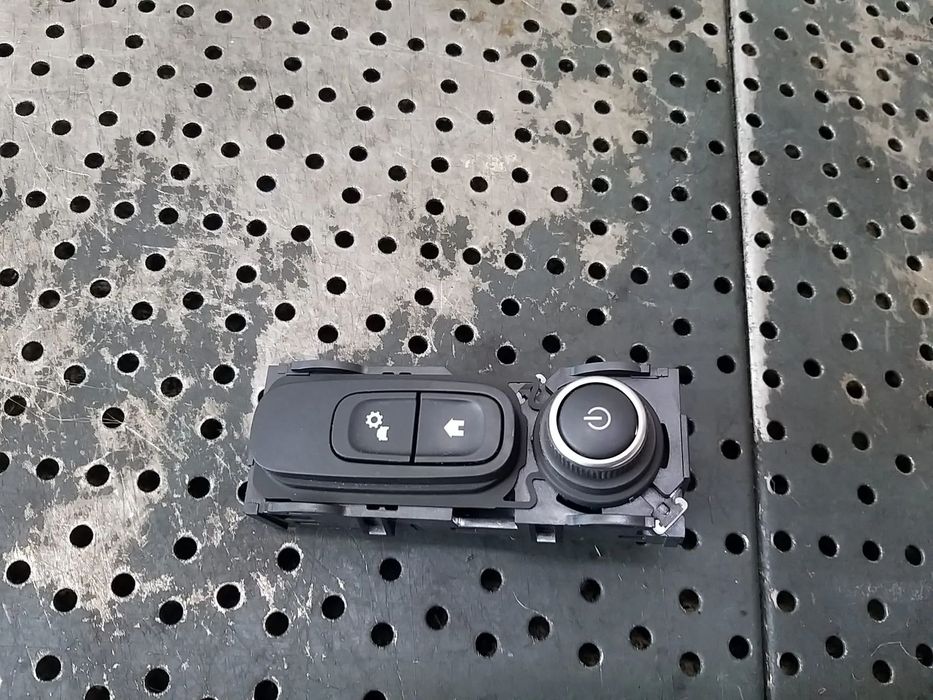 Butoane navigatie renault captur 1 j5 h5