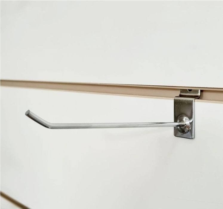 Кронштейн крючок для экономпанели 15 см