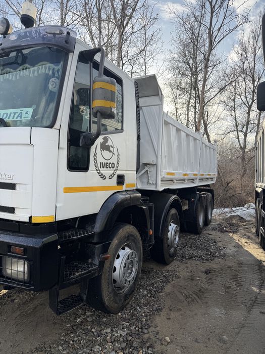 Iveco EuroTrakker 8x4