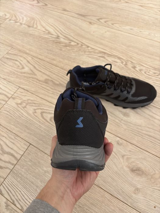 Pantofi sport Paredes drumetie/munca, marime 43